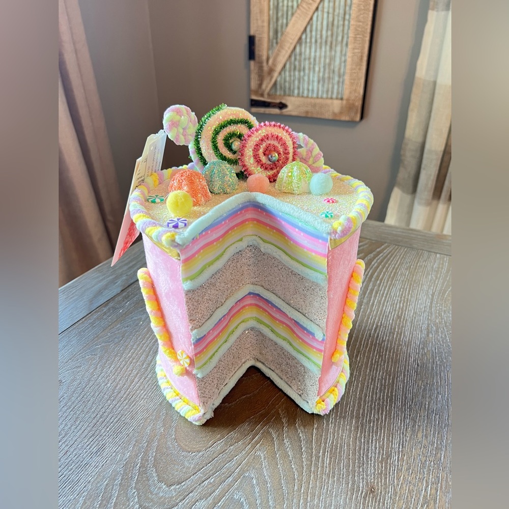 NEW!! Cupcakes And Cashmere Pastel Cake Christmas Tree Topper